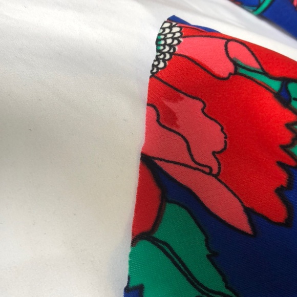 Floral Mod Dress - Picture 4 of 4